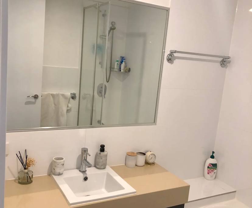 $260, Flatshare, 2 bathrooms, Caulfield South VIC 3162