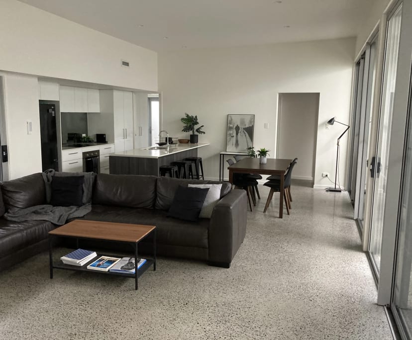 Unfurnished room in a share house