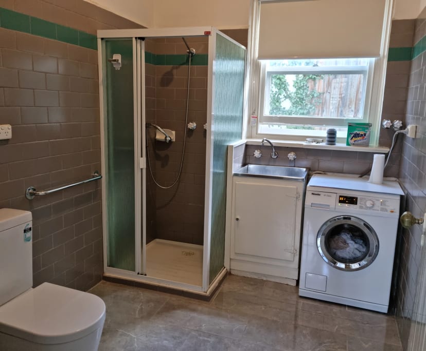 $280, Share-house, 5 bathrooms, Camberwell VIC 3124