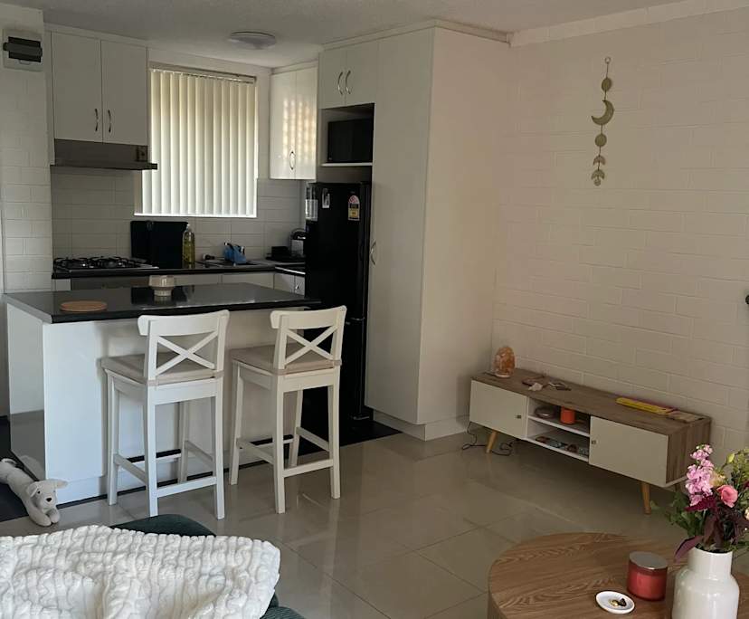 Unfurnished room in a flatshare