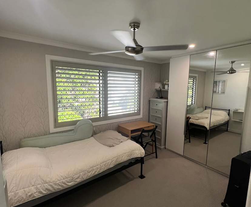 $350, Share-house, 2 bathrooms, Southport QLD 4215
