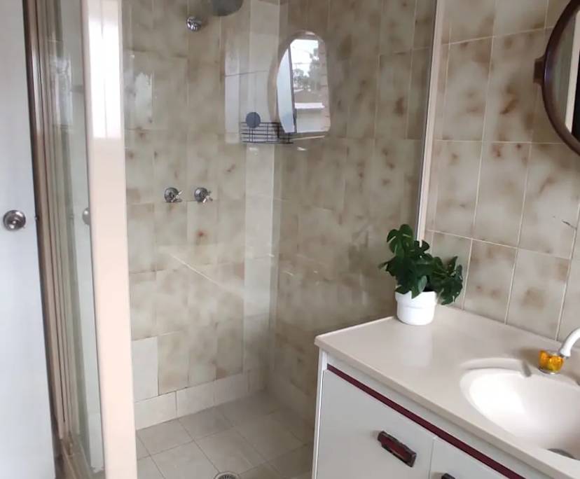 $240, Share-house, 6 bathrooms, Box Hill NSW 2765