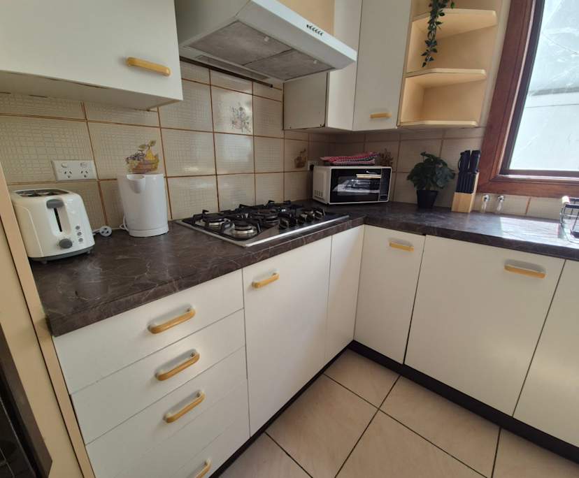 $310, Flatshare, 6 bathrooms, Hurstville NSW 2220