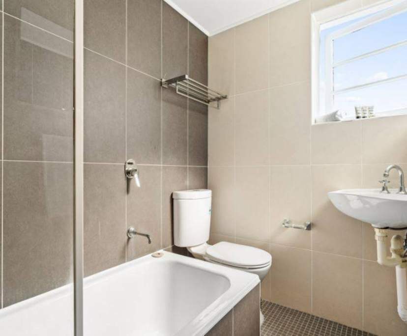 $900, 1-bed, 1 bathroom, Kirribilli NSW 2061