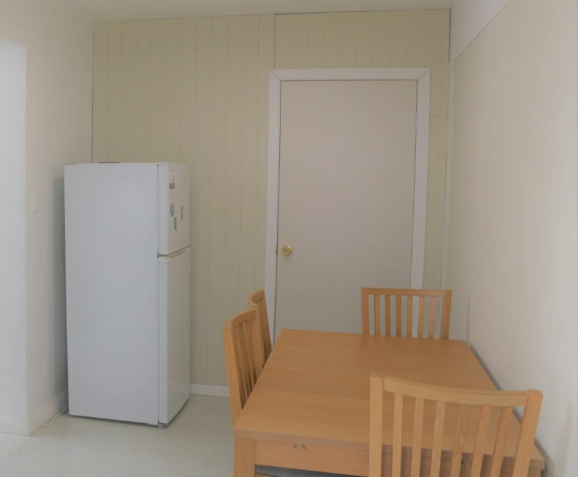 $320, Share-house, 4 bathrooms, Annerley QLD 4103