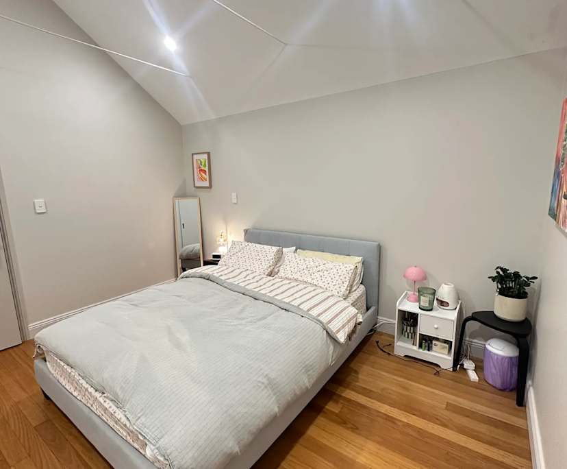 Furnished room with own bathroom