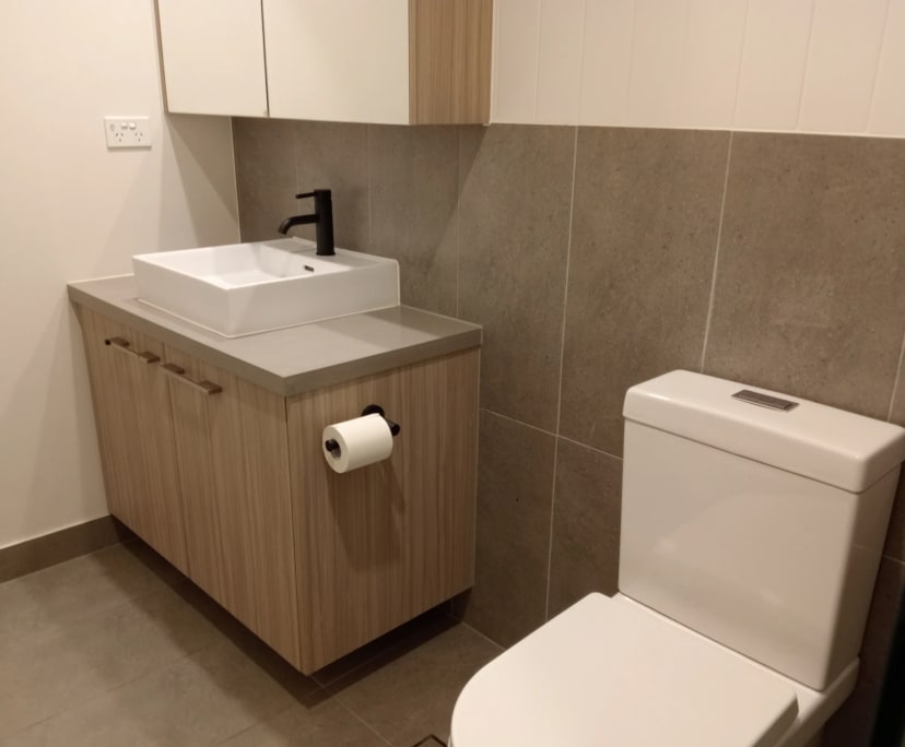Room with ensuite in a flatshare