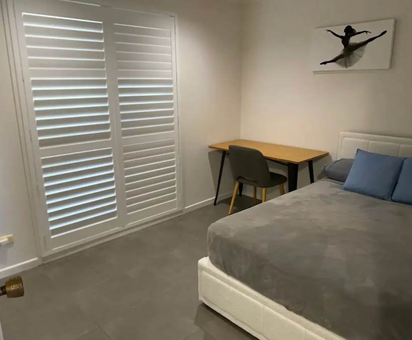 Furnished room in a share house