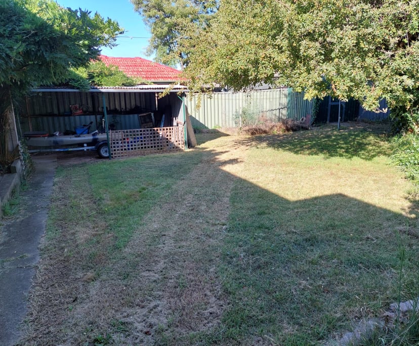Room for Rent in Narrabundah, Canberra 200, Flexi...