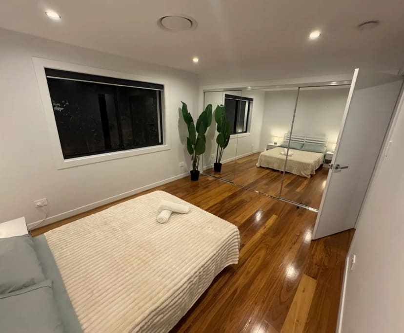 $600, Share-house, 5 bathrooms, Mermaid Waters QLD 4218