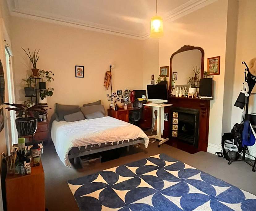 Unfurnished room in a share house