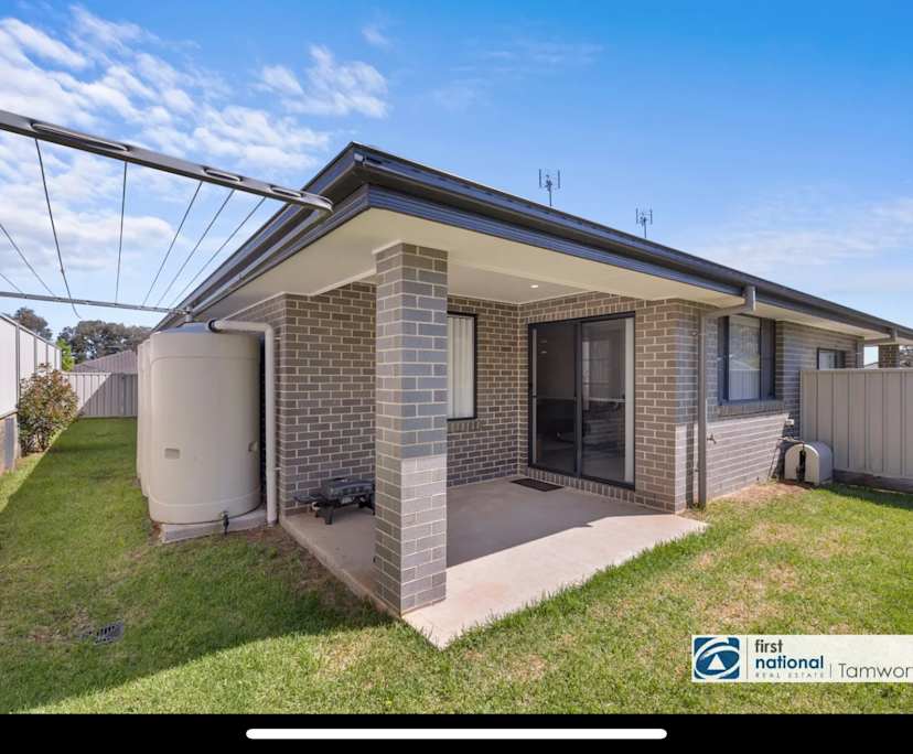 $280, Share-house, 3 bathrooms, North Tamworth NSW 2340