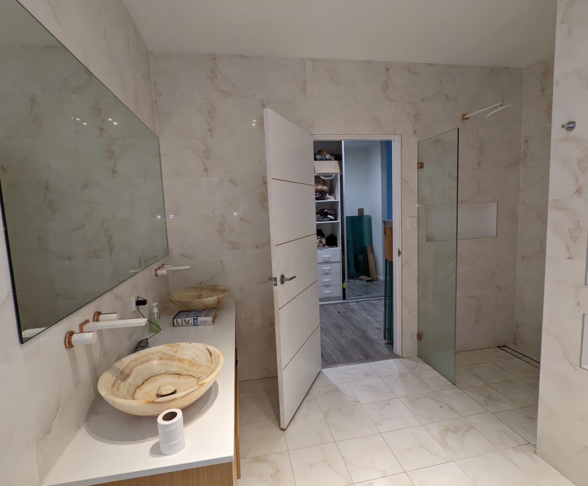 $325, Student-accommodation, 5 bathrooms, Earlwood NSW 2206