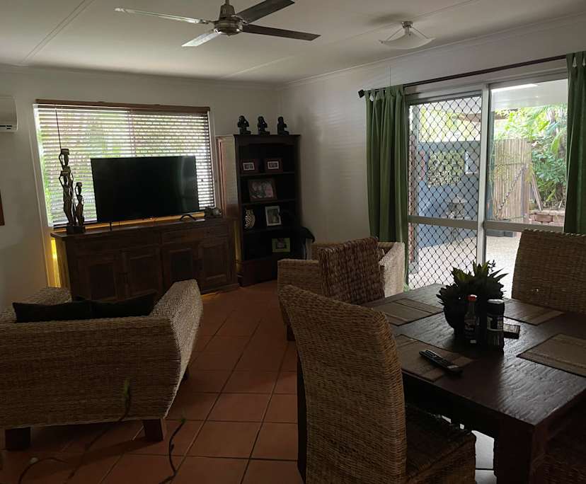 $300, Share-house, 4 bathrooms, Slade Point QLD 4740