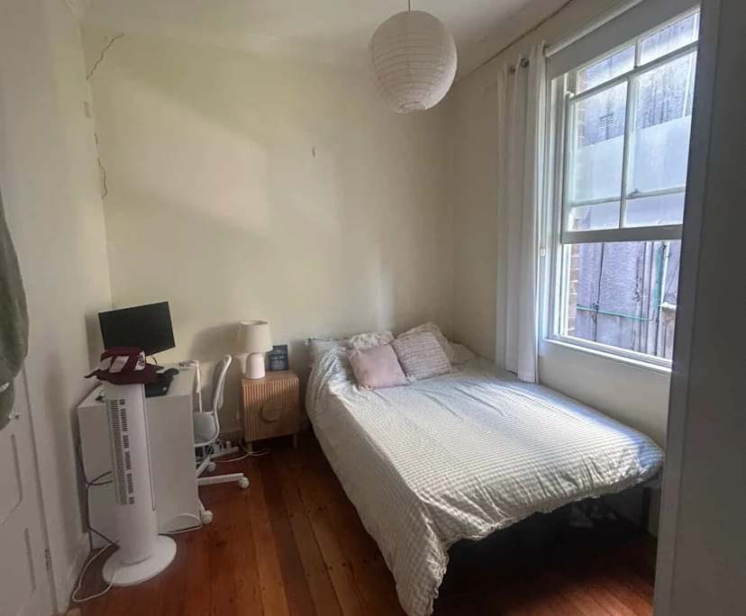 $850, 1-bed, 1 bathroom, Coogee NSW 2034