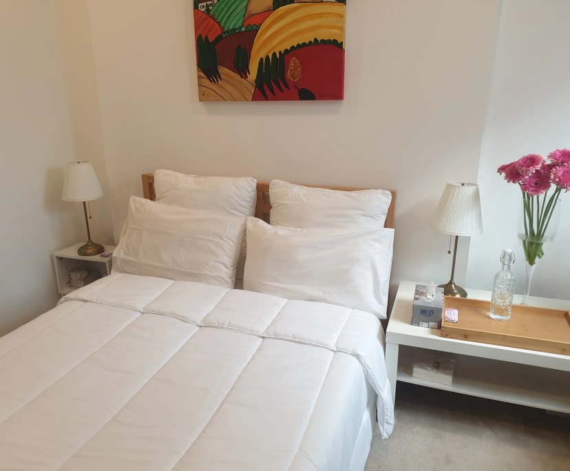 Furnished room with ensuite in a flatshare