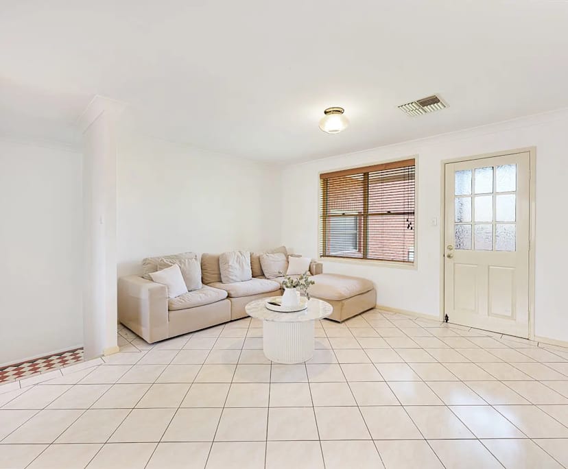 $300, Share-house, 4 bathrooms, Hillvue NSW 2340