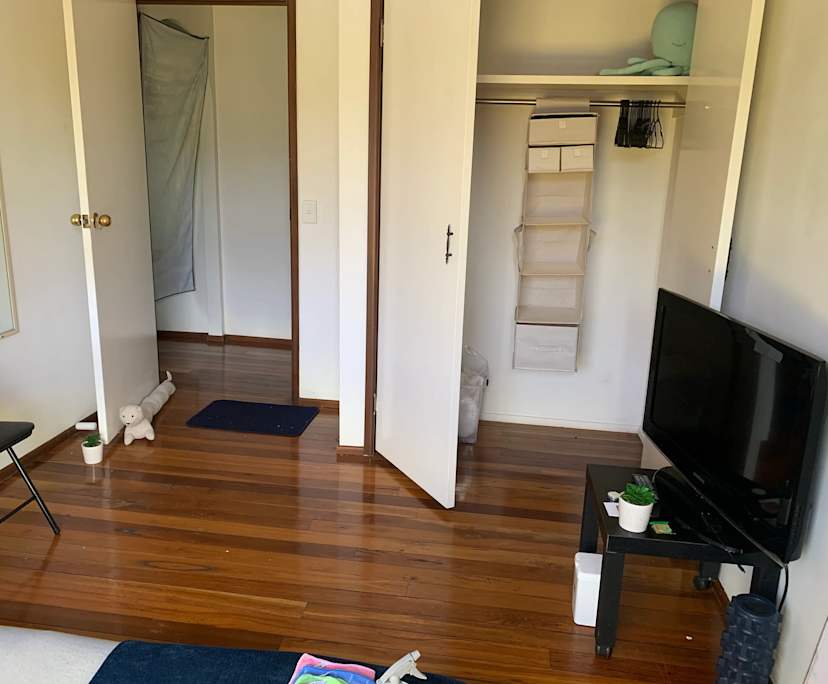 $220, Share-house, 4 bathrooms, Robertson QLD 4109