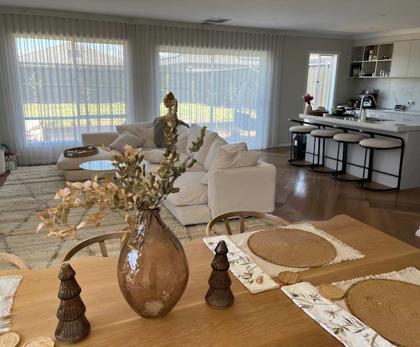 Furnished room with ensuite in a share house