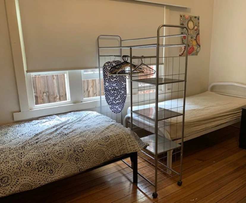 $200, Share-house, 4 bathrooms, St Kilda VIC 3182