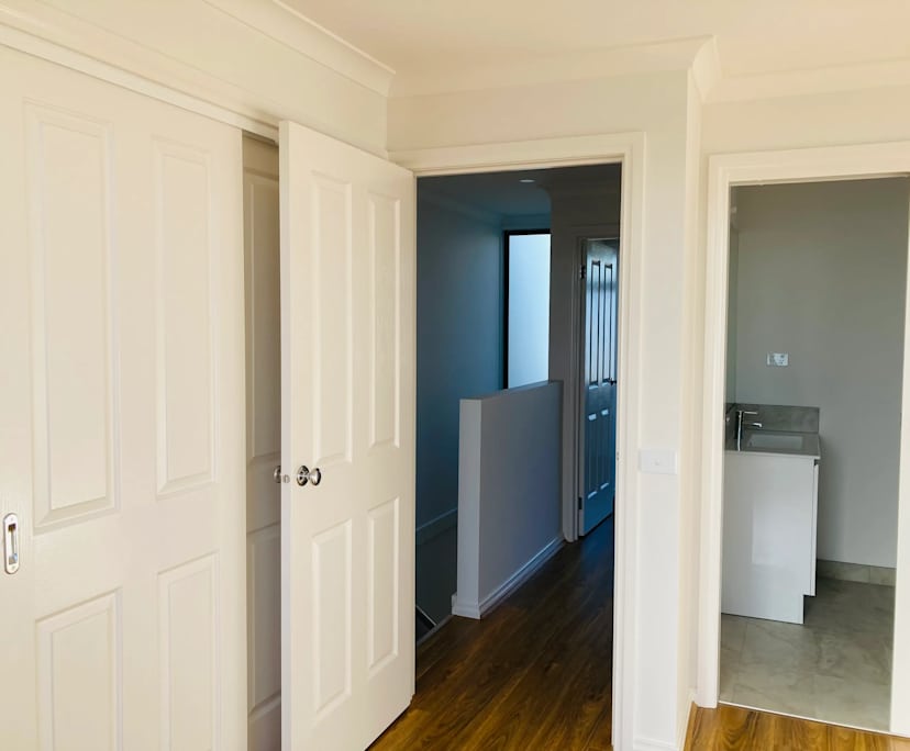 $210, Share-house, 3 bathrooms, Cranbourne VIC 3977