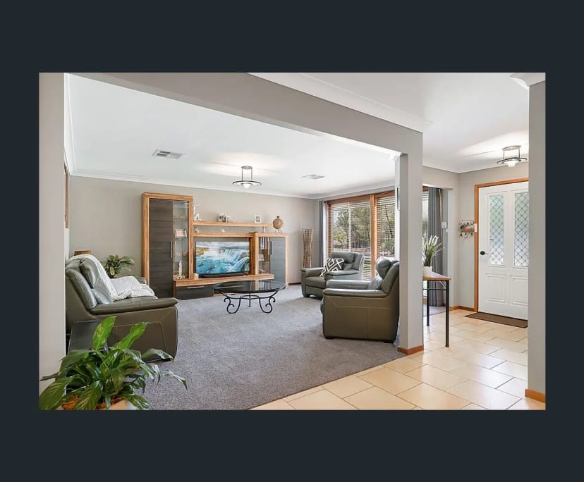 Room in a share house