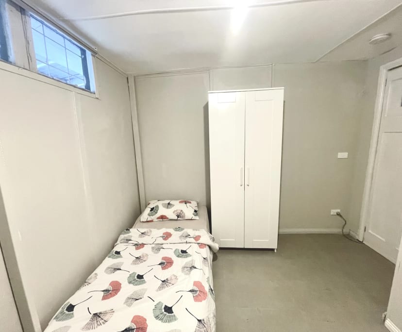 $200, Share-house, 4 bathrooms, Flemington VIC 3031