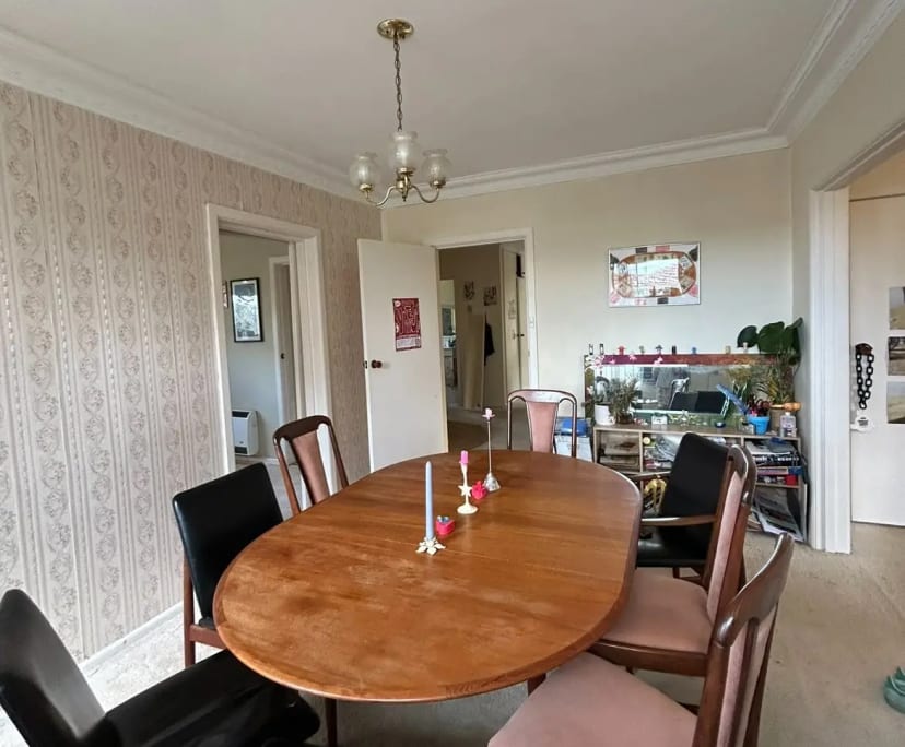Unfurnished room in a share house