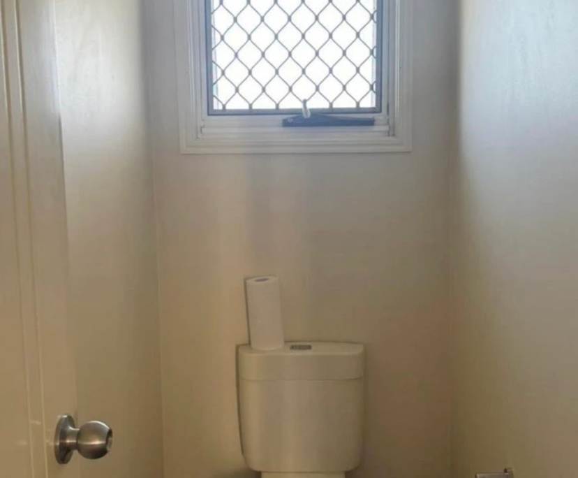 $260, Share-house, 4 bathrooms, Redbank Plains QLD 4301