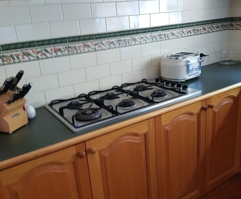 $250, Homestay, 4 bathrooms, Gidgegannup WA 6083