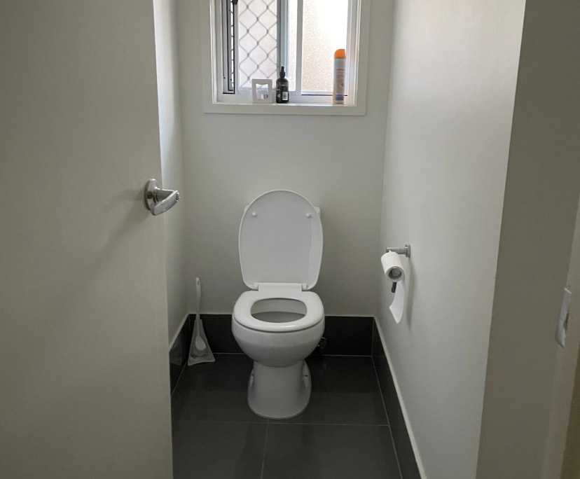 $240, Share-house, 4 bathrooms, Coomera QLD 4209