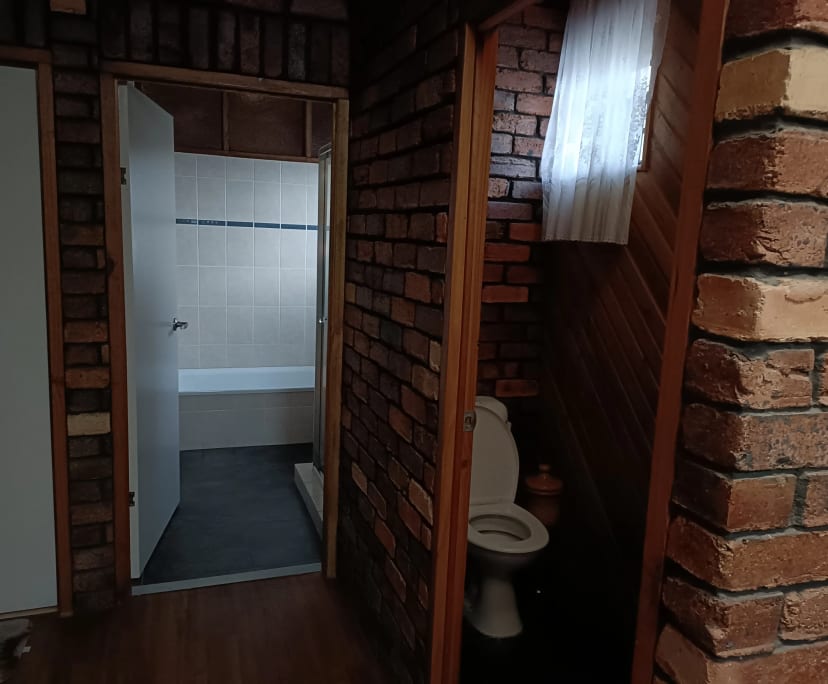 $250, Share-house, 5 bathrooms, Capalaba QLD 4157