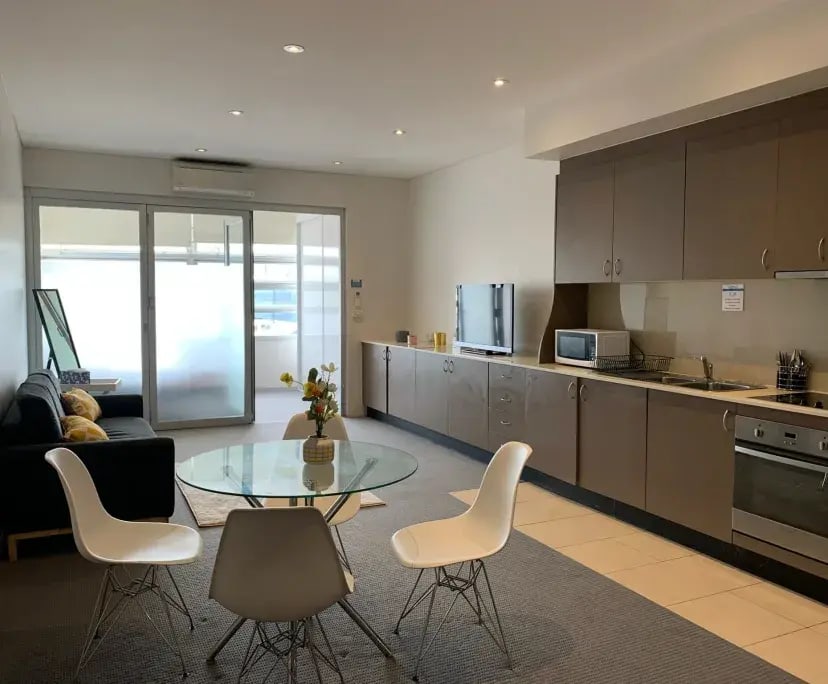 $300, Flatshare, 2 bathrooms, Chippendale NSW 2008
