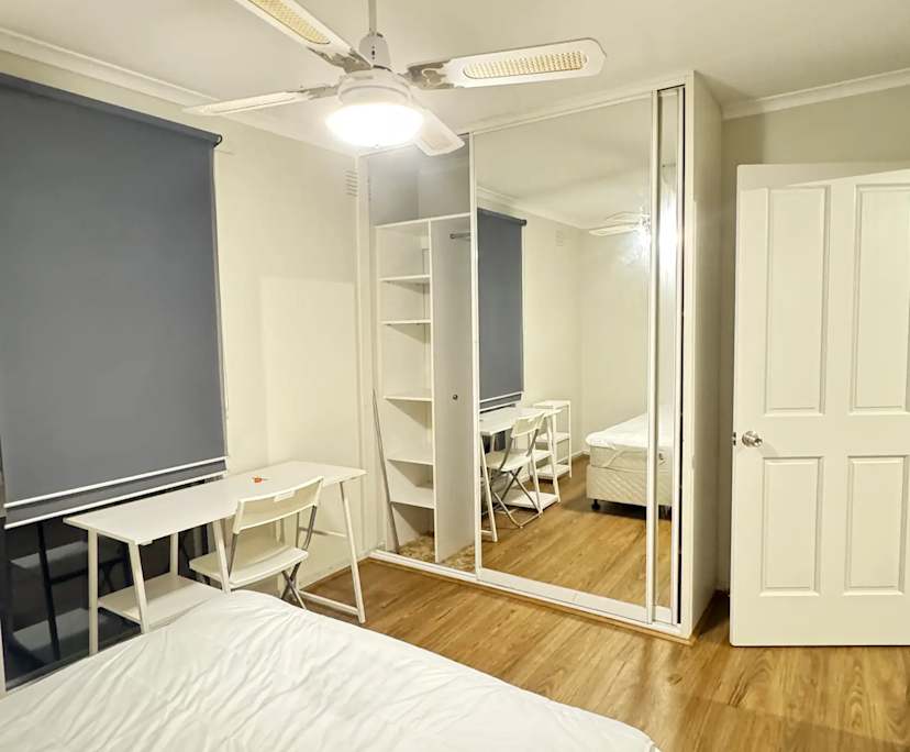 Furnished room in a share house
