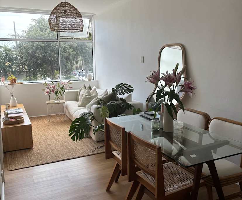 $850, 1-bed, 1 bathroom, Manly NSW 2095