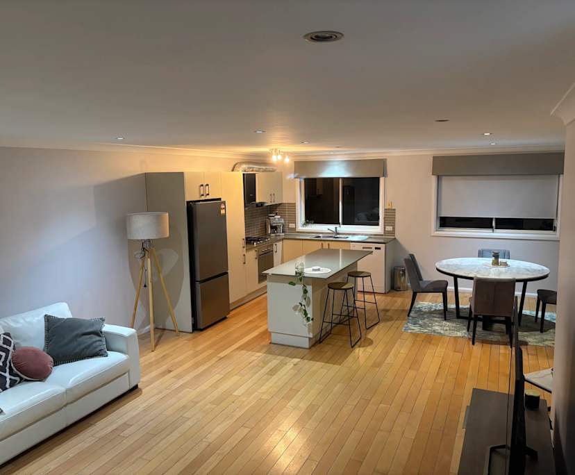 $300, Share-house, 3 bathrooms, Wollongong NSW 2500