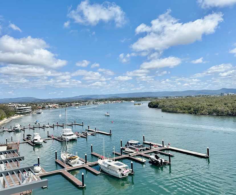 $750, Share-house, 3 bathrooms, Paradise Point QLD 4216