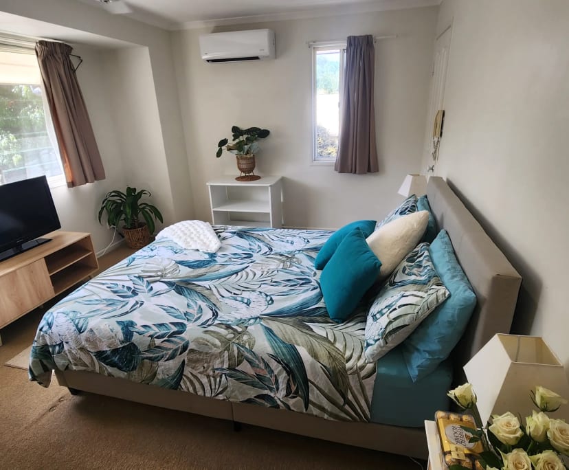 Room with ensuite in a share house