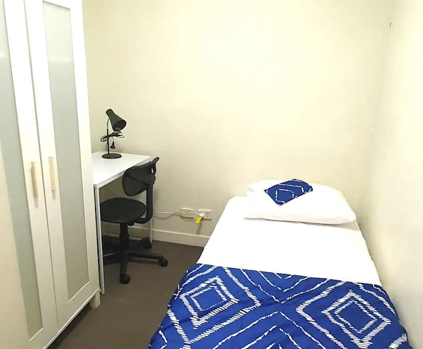 $275, Flatshare, 3 bathrooms, Brisbane City QLD 4000