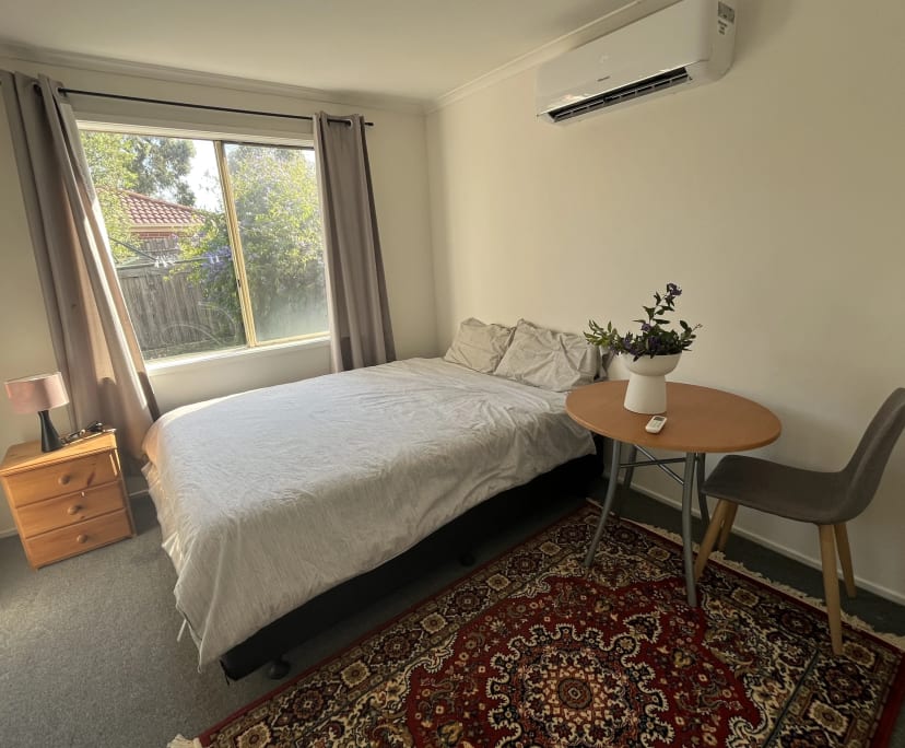 $245, Share-house, 6 bathrooms, Roxburgh Park VIC 3064
