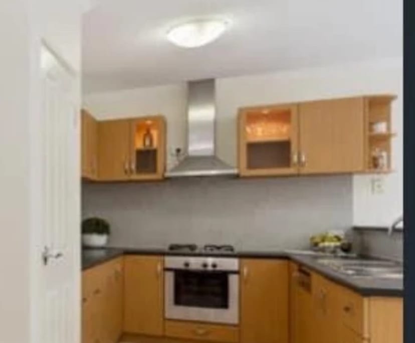 $350, Share-house, 3 bathrooms, Bicton WA 6157