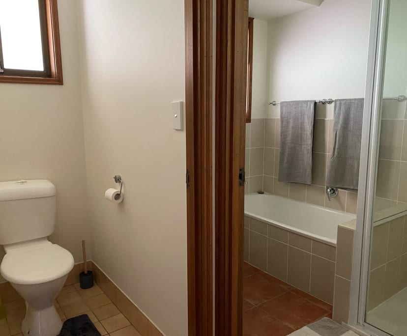 $175, Share-house, 3 bathrooms, Karana Downs QLD 4306