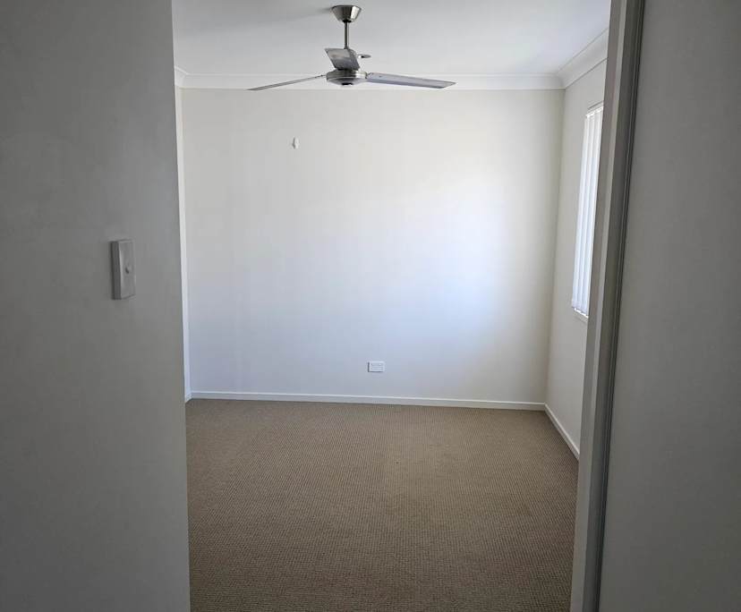 $320, Share-house, 4 bathrooms, Crestmead QLD 4132