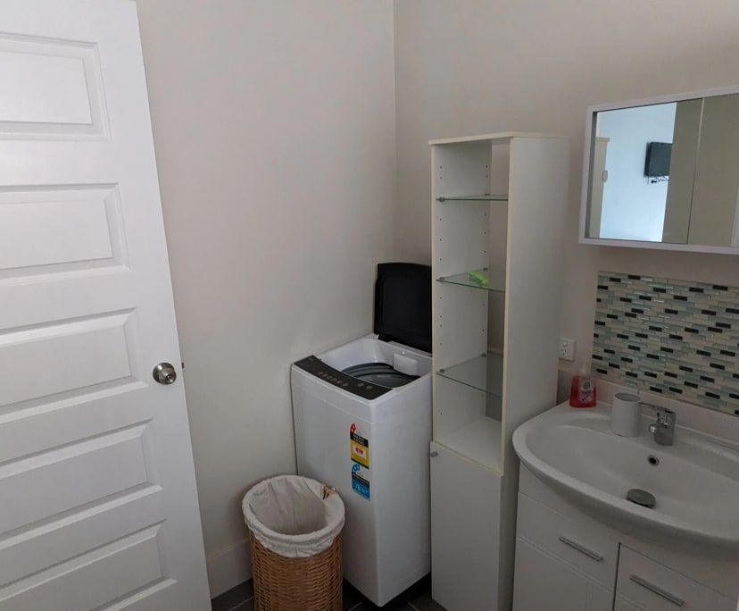 $325, Granny-flat, 1 bathroom, Butler WA 6036