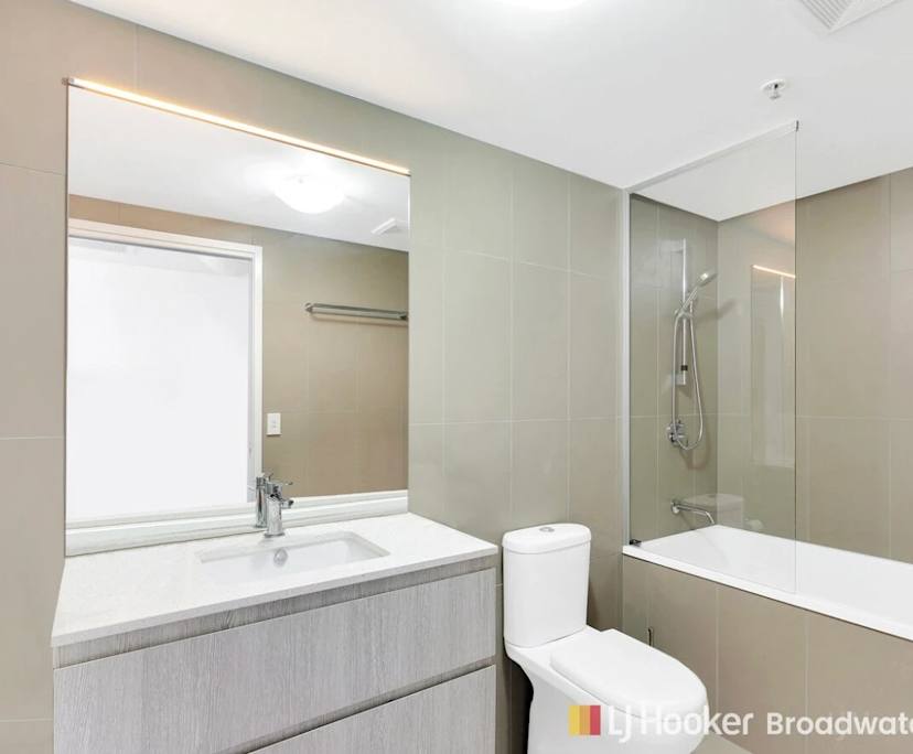 $400, Flatshare, 2 bathrooms, Labrador QLD 4215