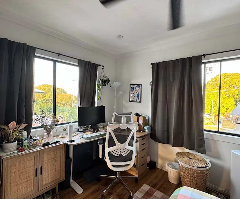 Unfurnished room in a share house