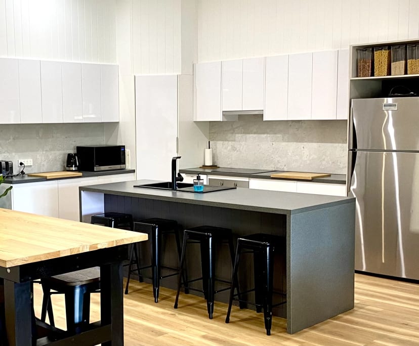 $320, Share-house, 6 bathrooms, Jesmond NSW 2299