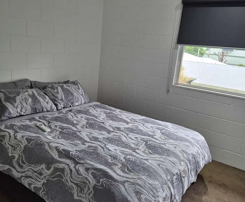 $300, Flatshare, 2 bathrooms, Redlynch QLD 4870