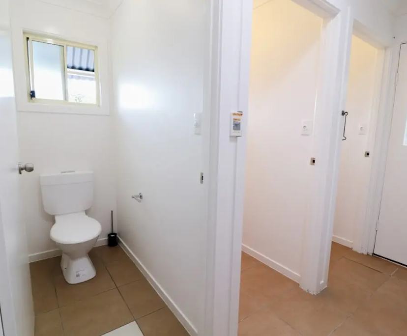 $290, Share-house, 6 bathrooms, Taringa QLD 4068