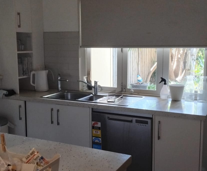 $375, Flatshare, 2 bathrooms, Middle Park VIC 3206
